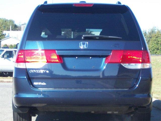 Honda Odyssey 2010 photo 3