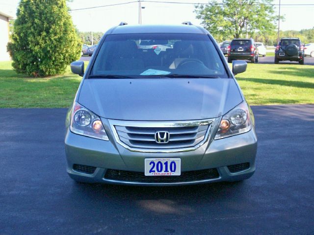 Honda Odyssey 2010 photo 3