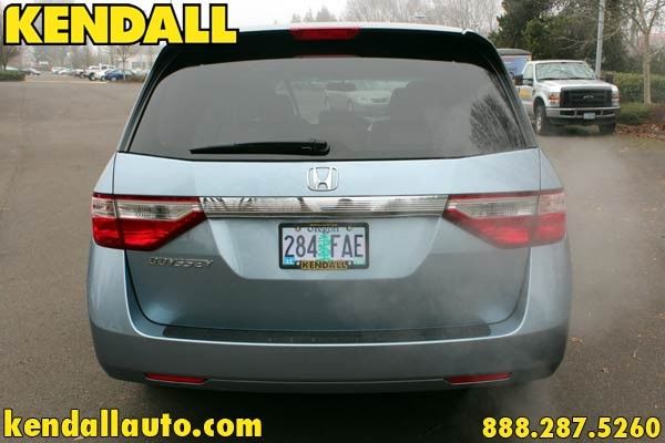 Honda Odyssey 2011 photo 5