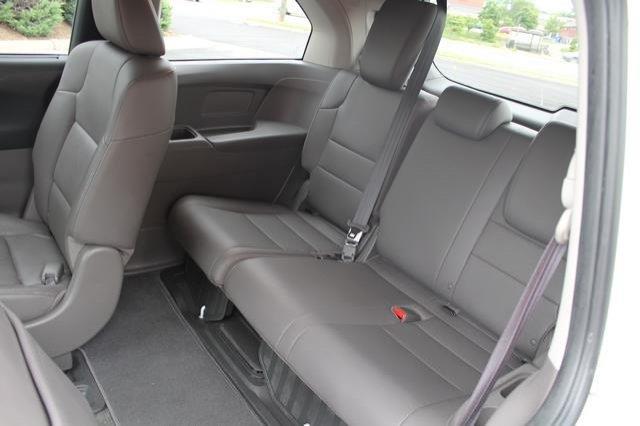 Honda Odyssey 2011 photo 26