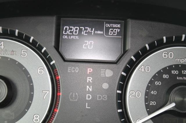 Honda Odyssey 2011 photo 30