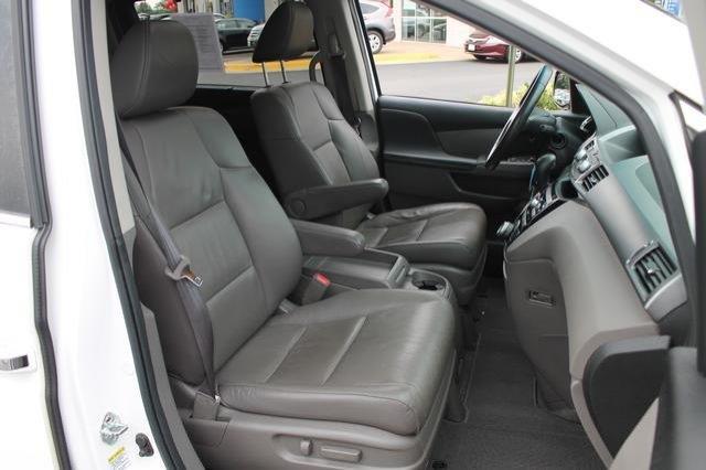 Honda Odyssey 2011 photo 9