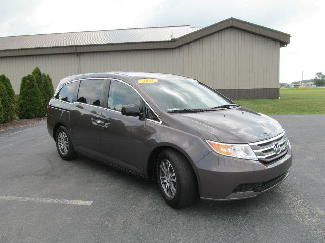 Honda Odyssey 2011 photo 4