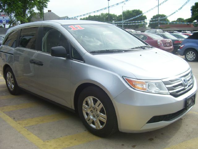 Honda Odyssey Elk Conversion Van MiniVan