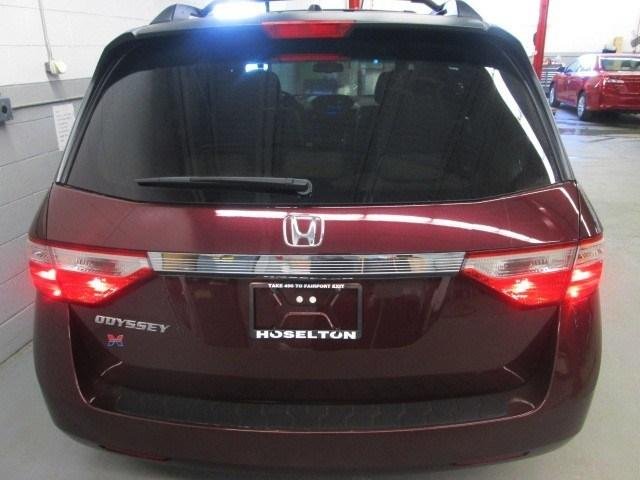 Honda Odyssey 2011 photo 5