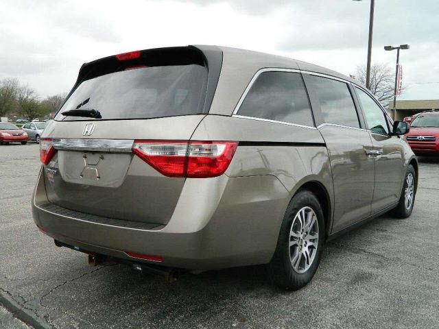 Honda Odyssey 2012 photo 1