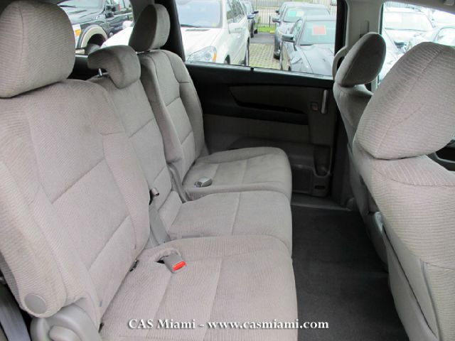 Honda Odyssey 2012 photo 1