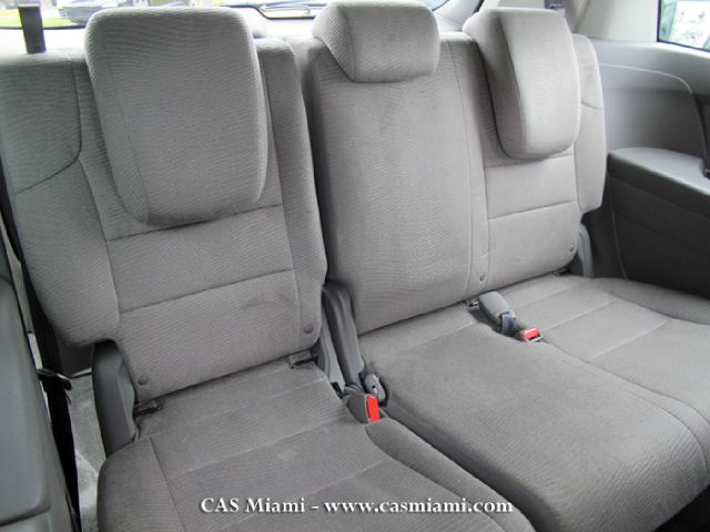 Honda Odyssey 2012 photo 14