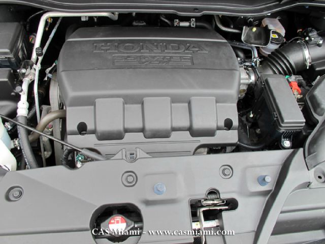 Honda Odyssey 2012 photo 4