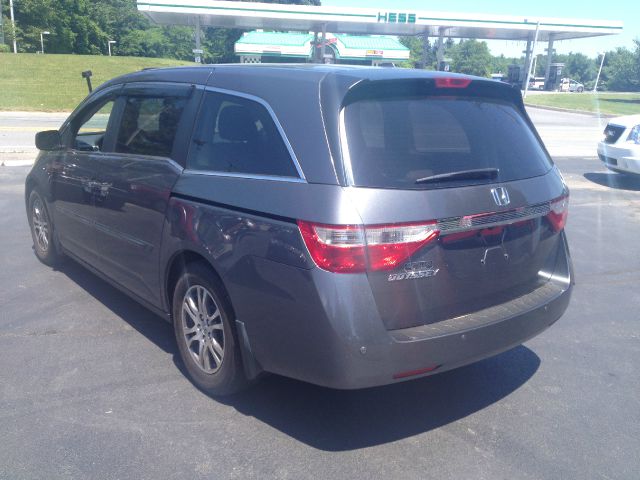 Honda Odyssey 2012 photo 16