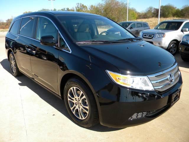 Honda Odyssey 2012 photo 1