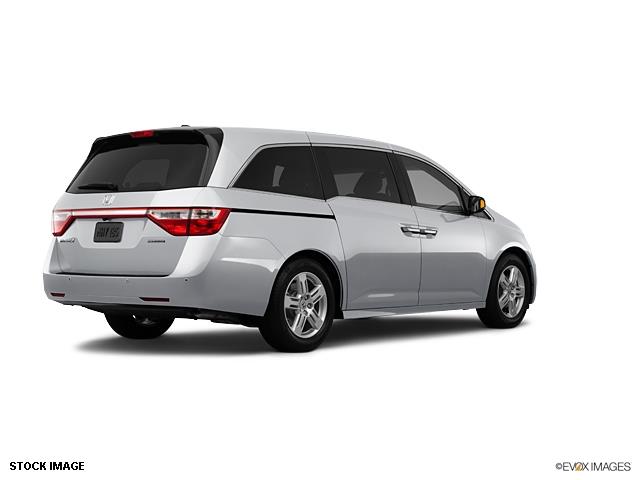 Honda Odyssey 2012 photo 4