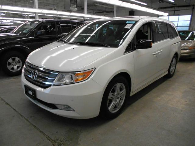 Honda Odyssey 2012 photo 7