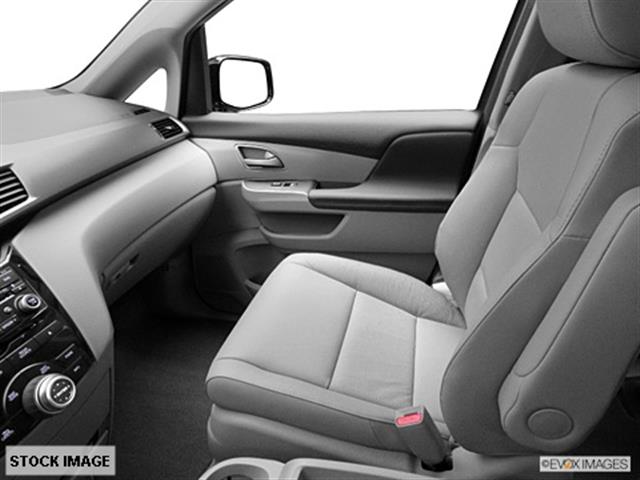 Honda Odyssey 2012 photo 6