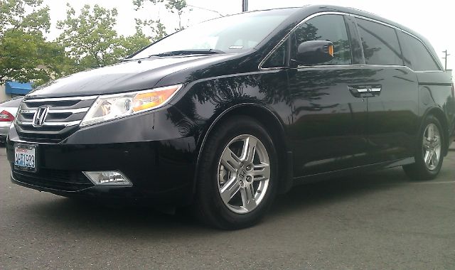 Honda Odyssey 2012 photo 4