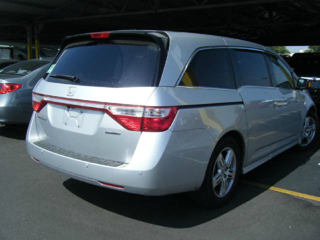 Honda Odyssey 2012 photo 5