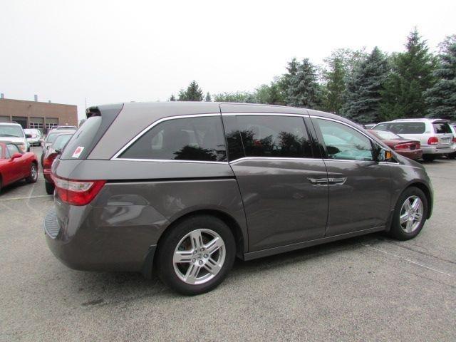 Honda Odyssey 2012 photo 4