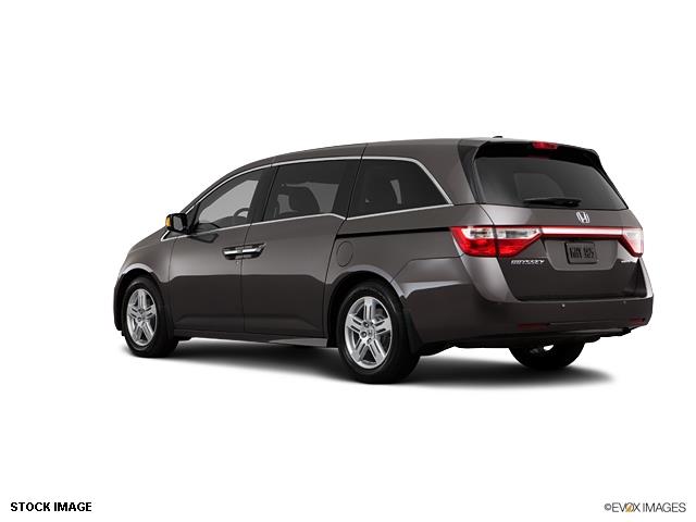 Honda Odyssey 2013 photo 11