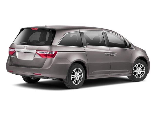 Honda Odyssey 2013 photo 2