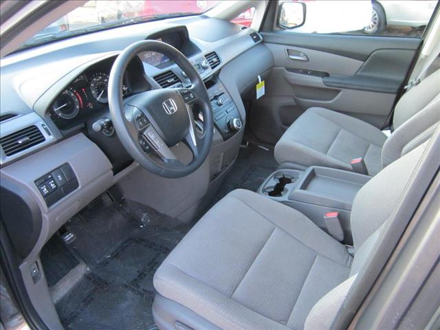 Honda Odyssey 2013 photo 1