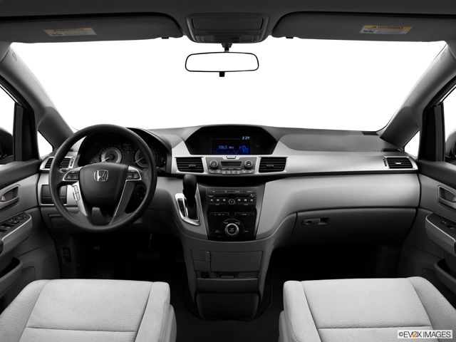 Honda Odyssey 2013 photo 2