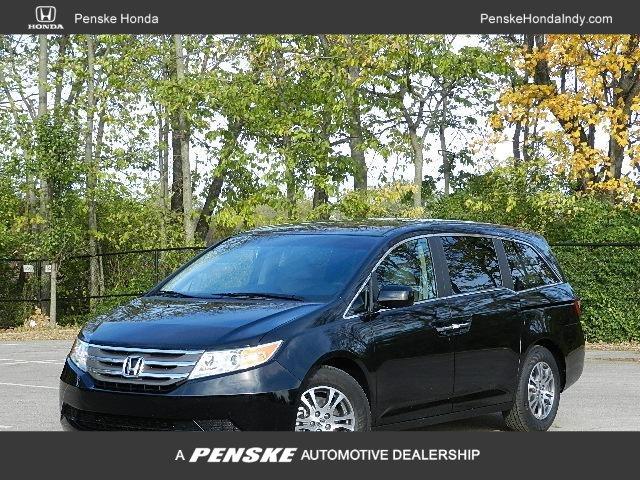 Honda Odyssey 2013 photo 2