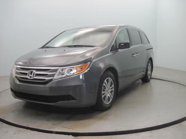 Honda Odyssey 2013 photo 1