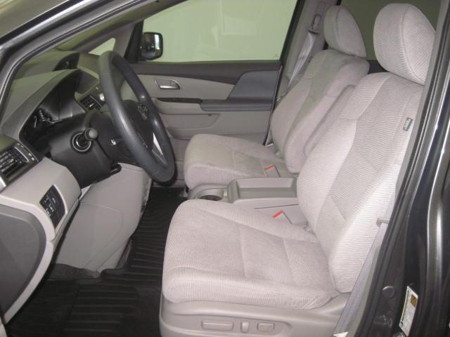 Honda Odyssey 2013 photo 5