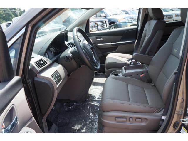 Honda Odyssey 2014 photo 3