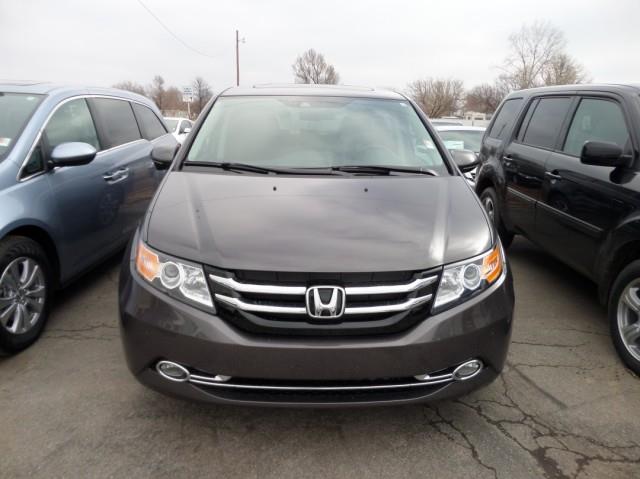 Honda Odyssey 2014 photo 4