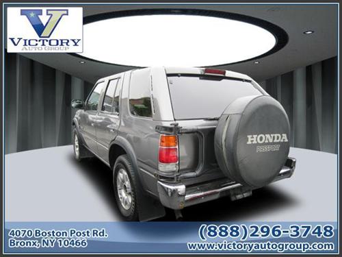 Honda Passport 1996 photo 1