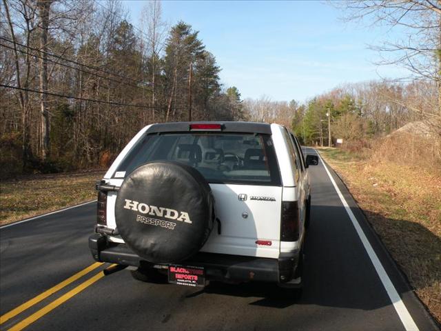 Honda Passport 1996 photo 5