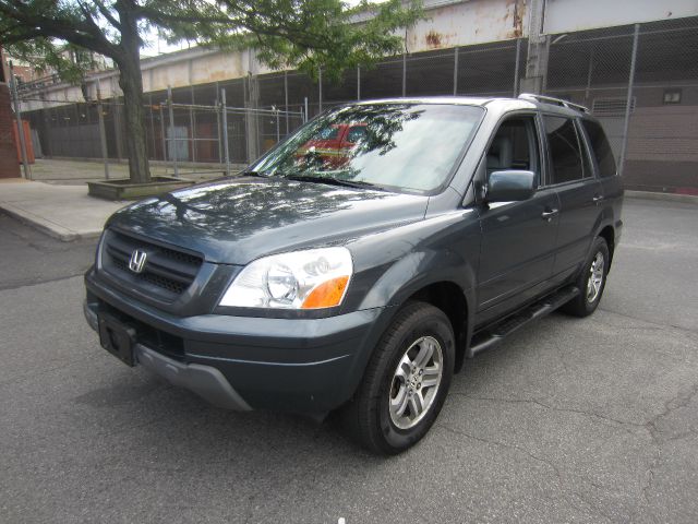 Honda Pilot 2500hd LS 4X4 SUV