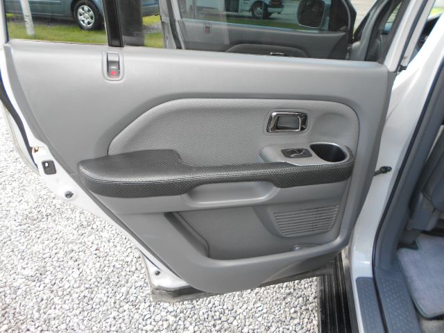 Honda Pilot 2003 photo 17