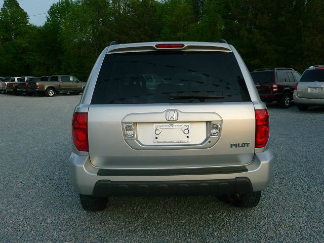 Honda Pilot 2004 photo 2