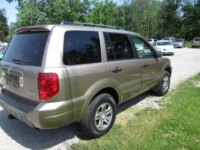 Honda Pilot 2004 photo 2