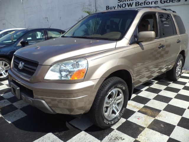 Honda Pilot 2004 photo 2