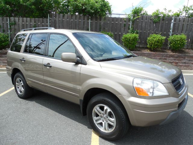 Honda Pilot 2004 photo 1