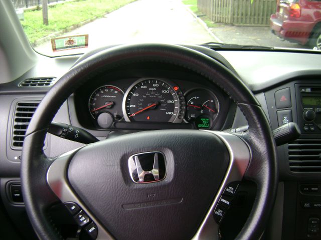 Honda Pilot 2004 photo 11