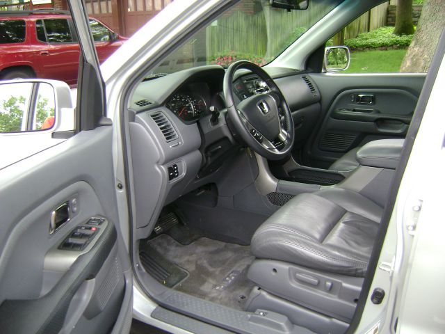 Honda Pilot 2004 photo 12