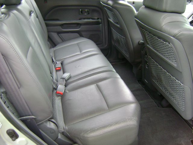 Honda Pilot 2004 photo 16