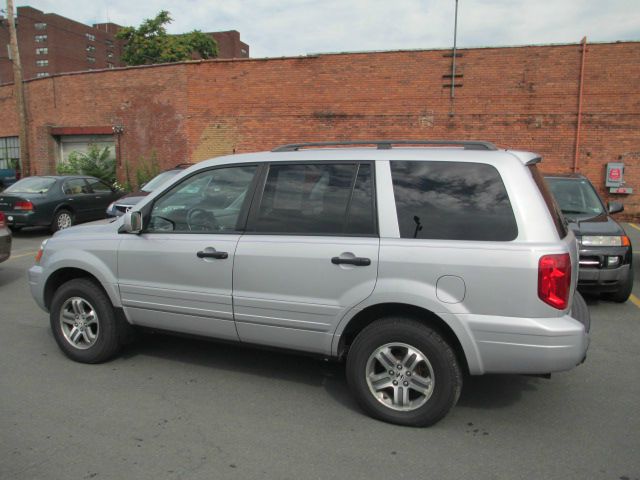 Honda Pilot 2004 photo 4