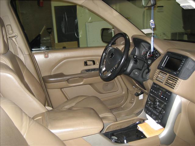 Honda Pilot 2004 photo 1