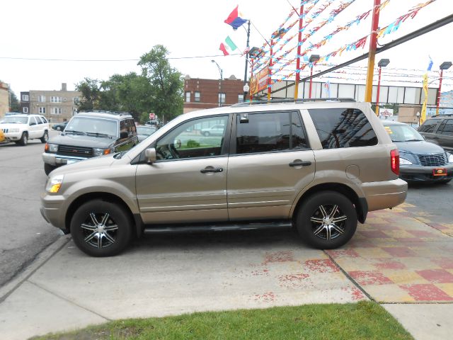 Honda Pilot 2004 photo 1