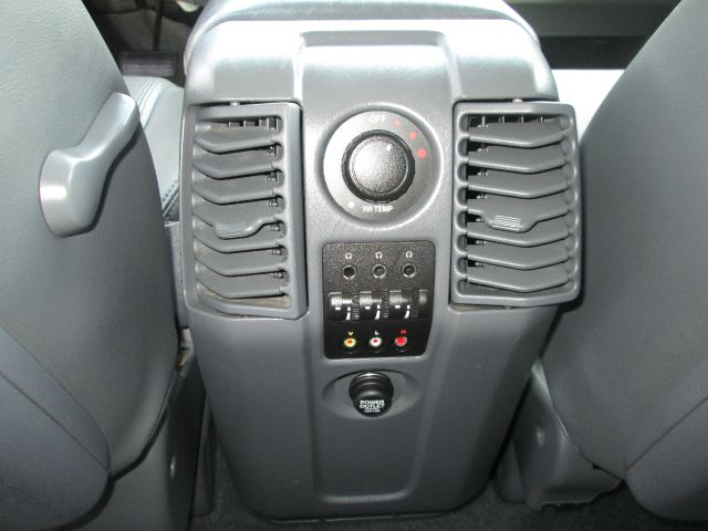 Honda Pilot 2004 photo 9