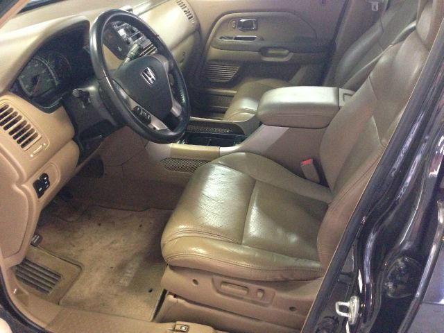 Honda Pilot 2004 photo 2