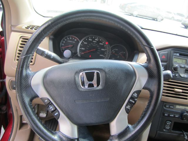 Honda Pilot 2004 photo 2