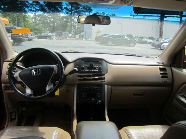 Honda Pilot 2004 photo 9