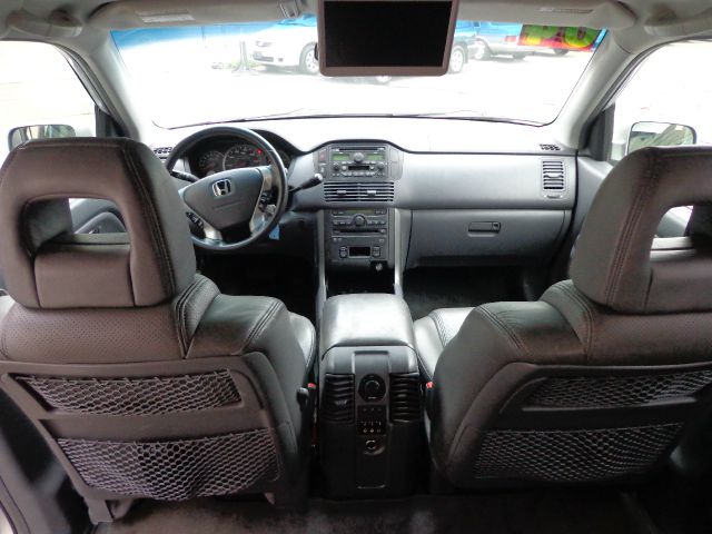 Honda Pilot 2004 photo 3