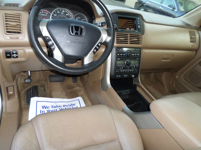 Honda Pilot 2004 photo 3